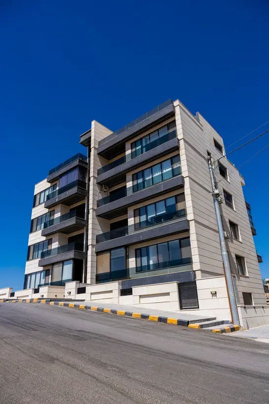 Abdoun Corridor Buildings · 08