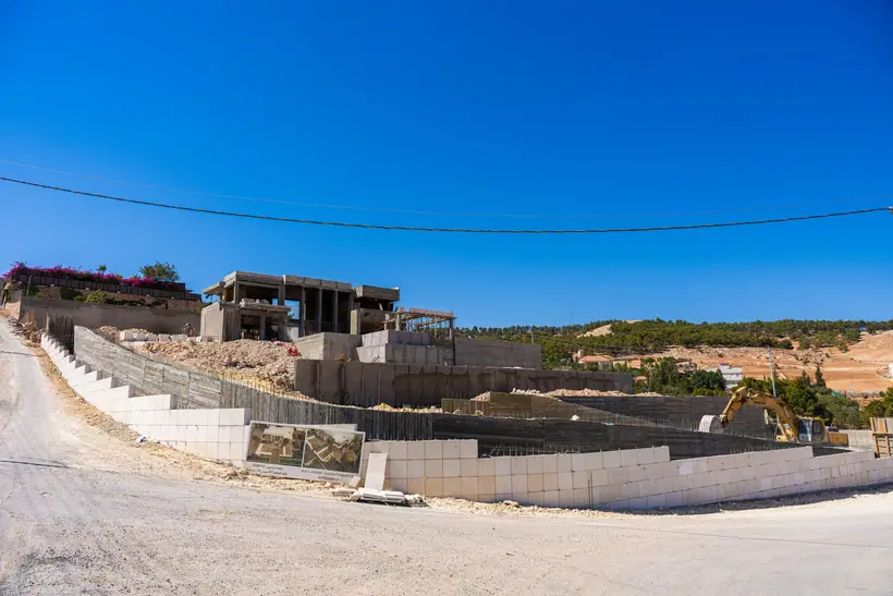 Tal Al-Rumman Villas · 05